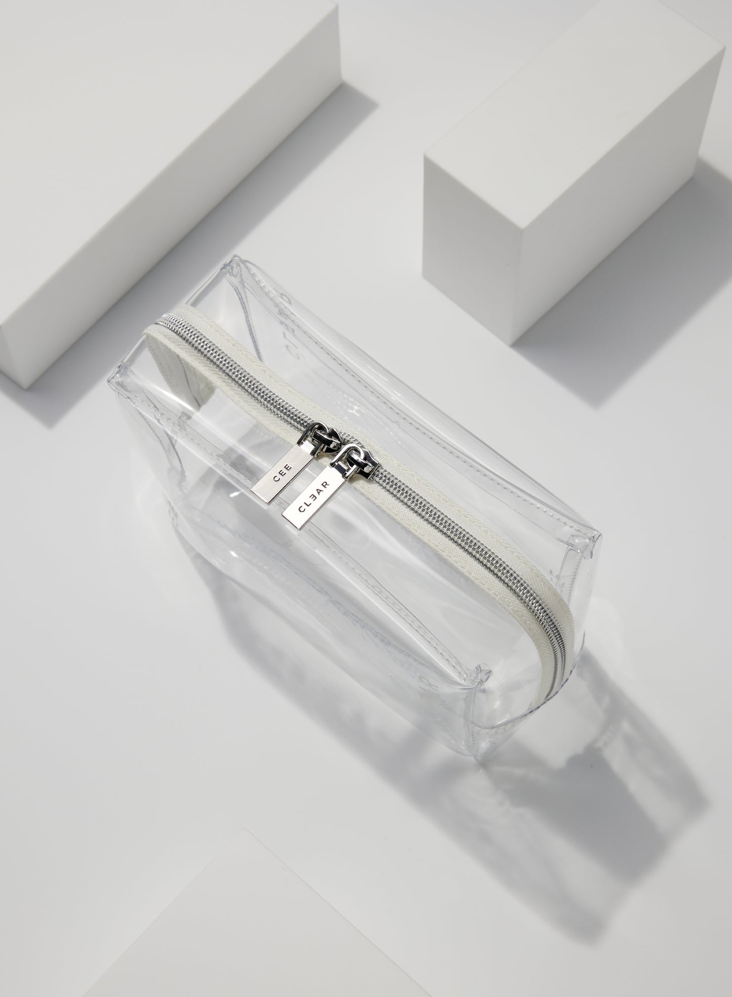 CLEAR SMALL COSMETIC CASE