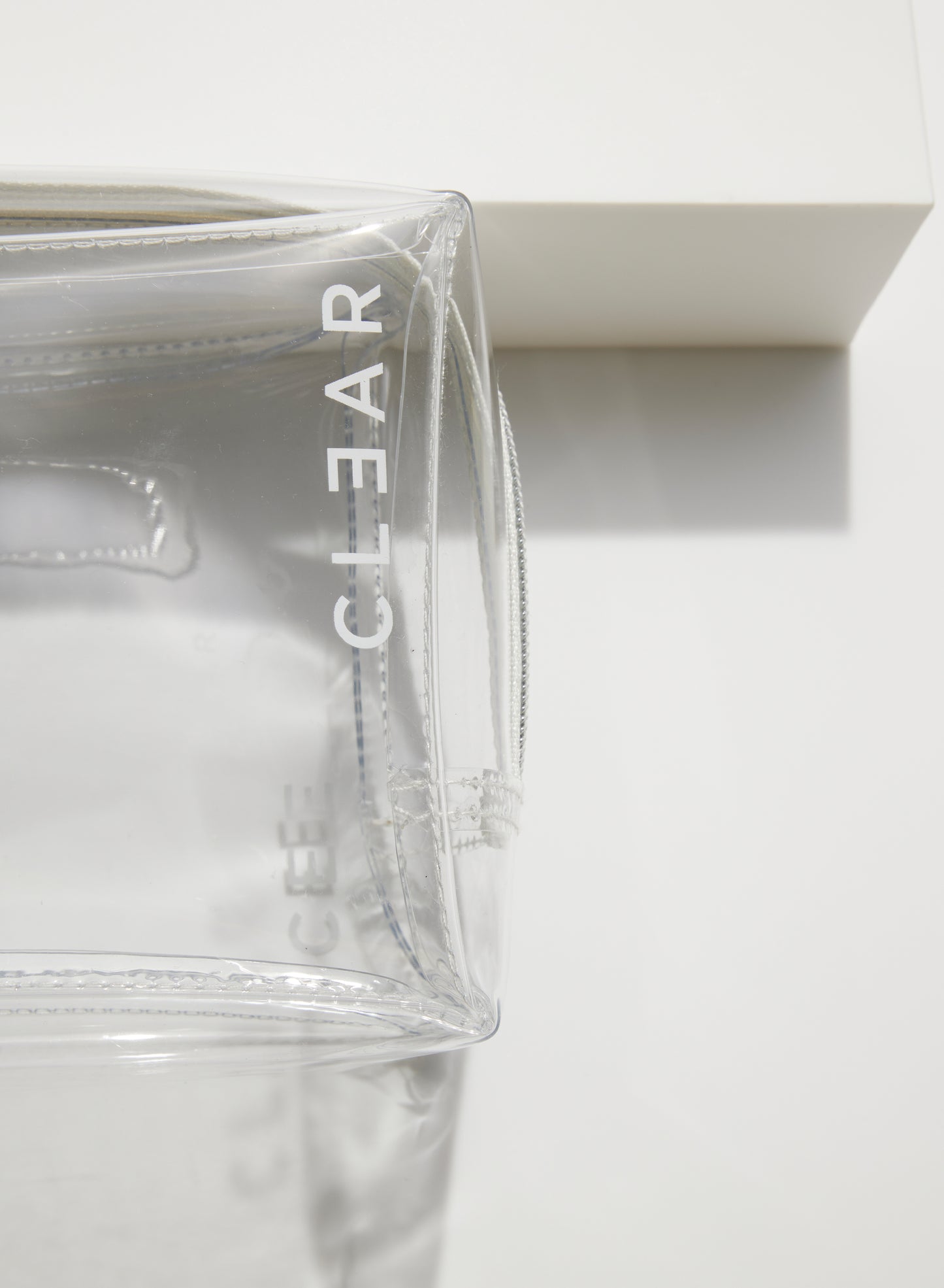 CLEAR SMALL COSMETIC CASE